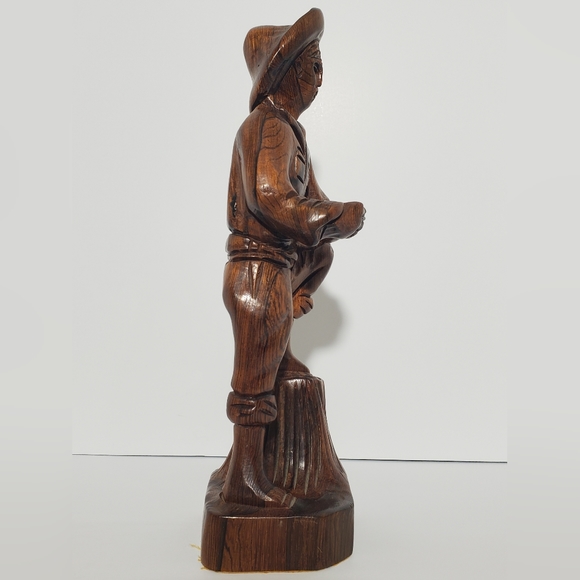 Vintage Exquisite Wood Handcarved Sculpture of a Cowboy with a Harmonica - Picture 3 of 10